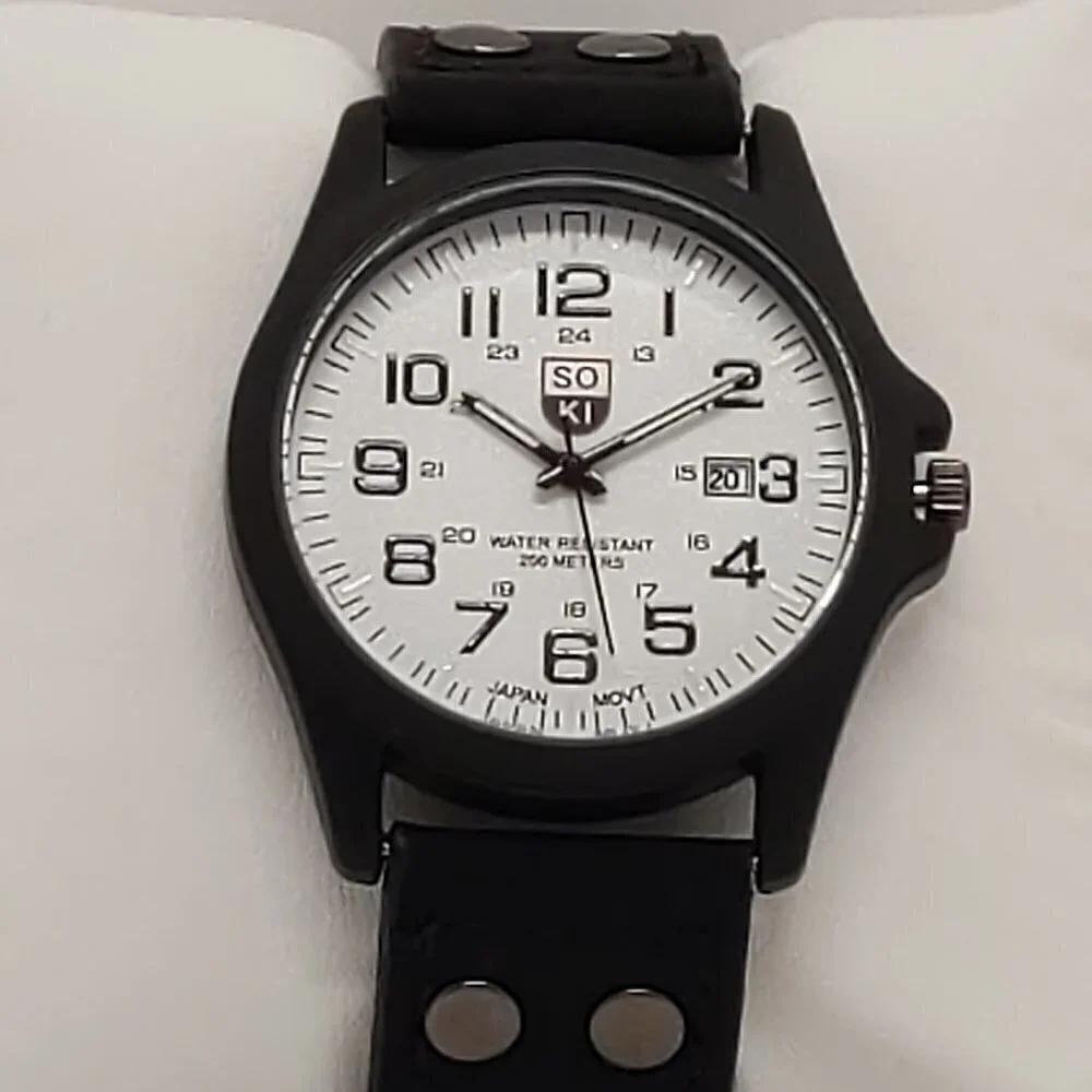 Men's Military Style Field Watch On Leather Strap 41mm Date Is Off